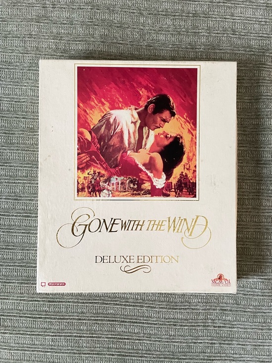 Other - Gone w/The Wind VHS Deluxe Edition (White Cover)